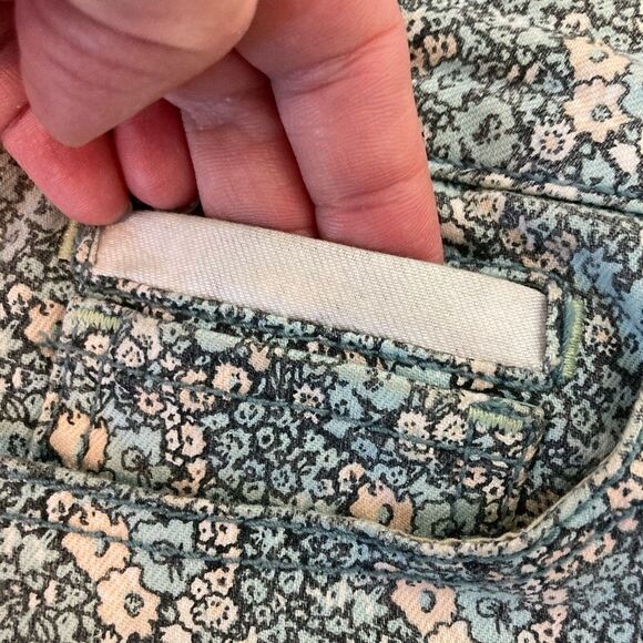Pilcro & The Letterpress NWOT green and peach tiny floral skinny jeans runs big - Picture 7 of 15